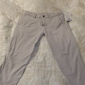 Lululemon Men's Commission Slim pants- light Grey